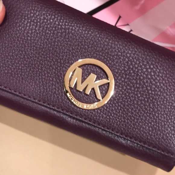 π₯ ON SALE π₯ π Michael Kors Wallet Fulton π - Picture 5 of 5
